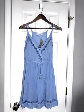 raya sun | Dresses | Raya Sun Blue Cap Sleeve Smocked Tunic Dress